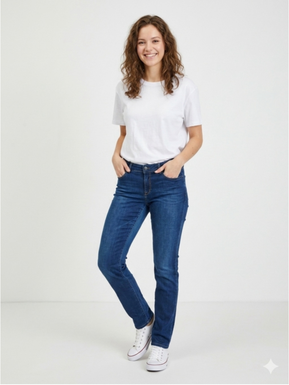 Armani Jeans Women's Dark Wash Straight Skinny Leg Denim Jeans - Size 34x34